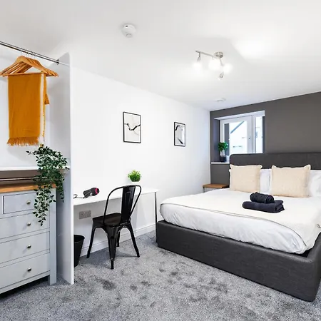 Popular Two Bed Apt In Leeds City Экстерьер фото